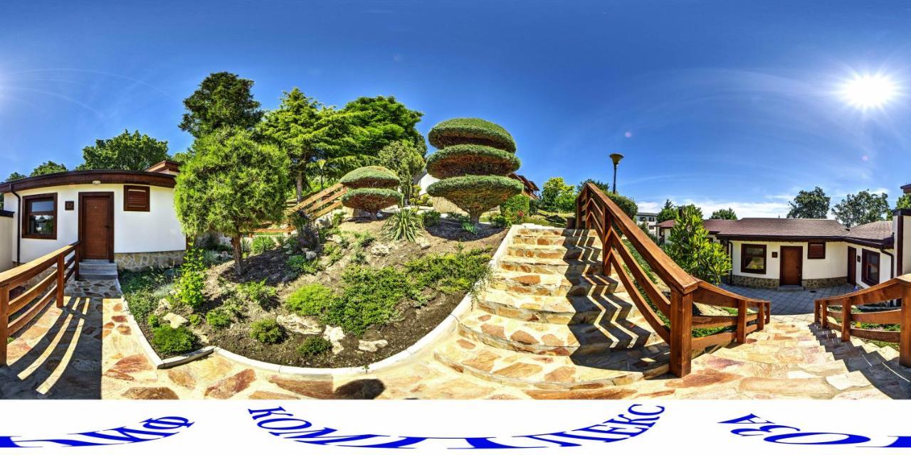 Complex Fichoza Hotel Varna Bagian luar foto