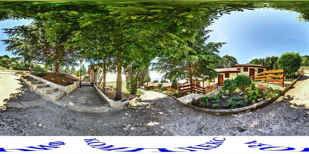 Complex Fichoza Hotel Varna Bagian luar foto