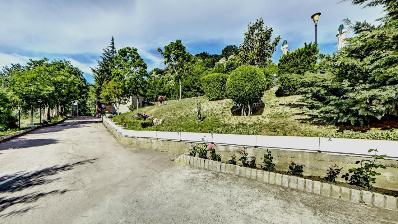 Complex Fichoza Hotel Varna Bagian luar foto