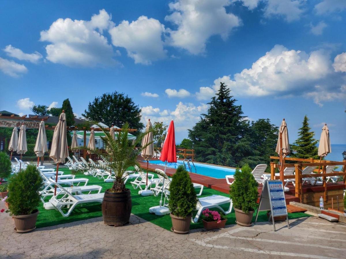 Complex Fichoza Hotel Varna Bagian luar foto