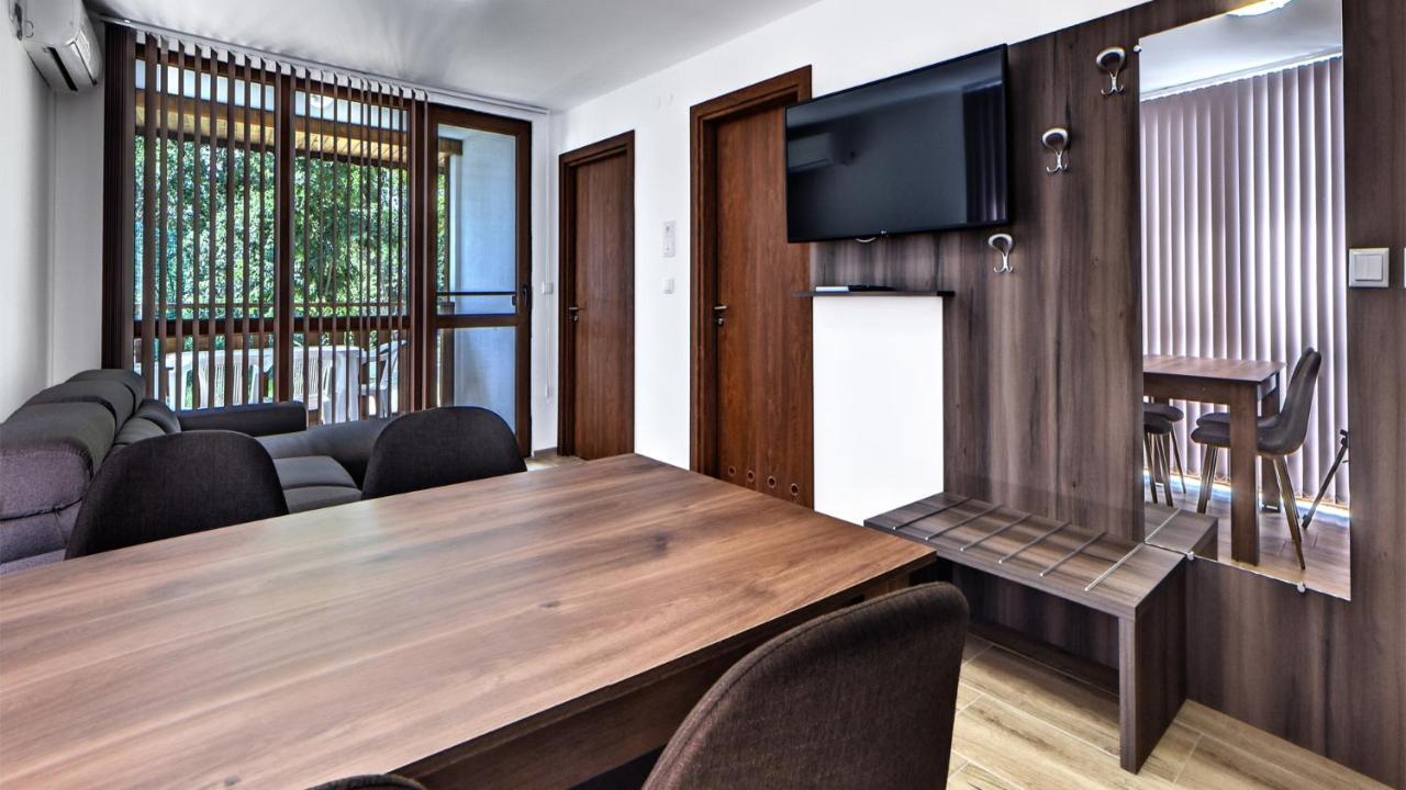 Complex Fichoza Hotel Varna Bagian luar foto