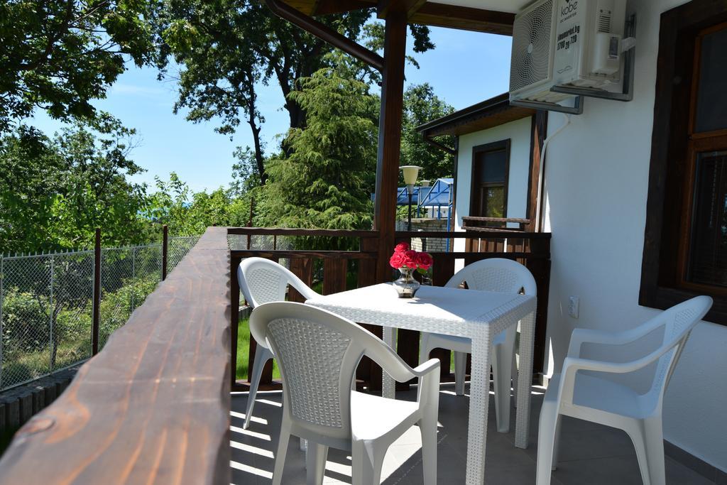 Complex Fichoza Hotel Varna Bagian luar foto